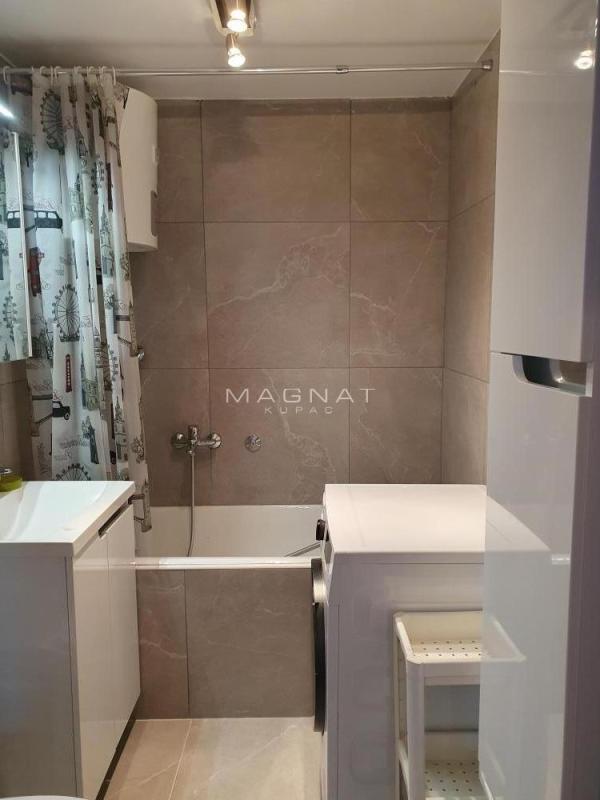 Stan na prodaju u Beogradu, Stari grad, jednoiposoban, 37m2, cena 240000 evra