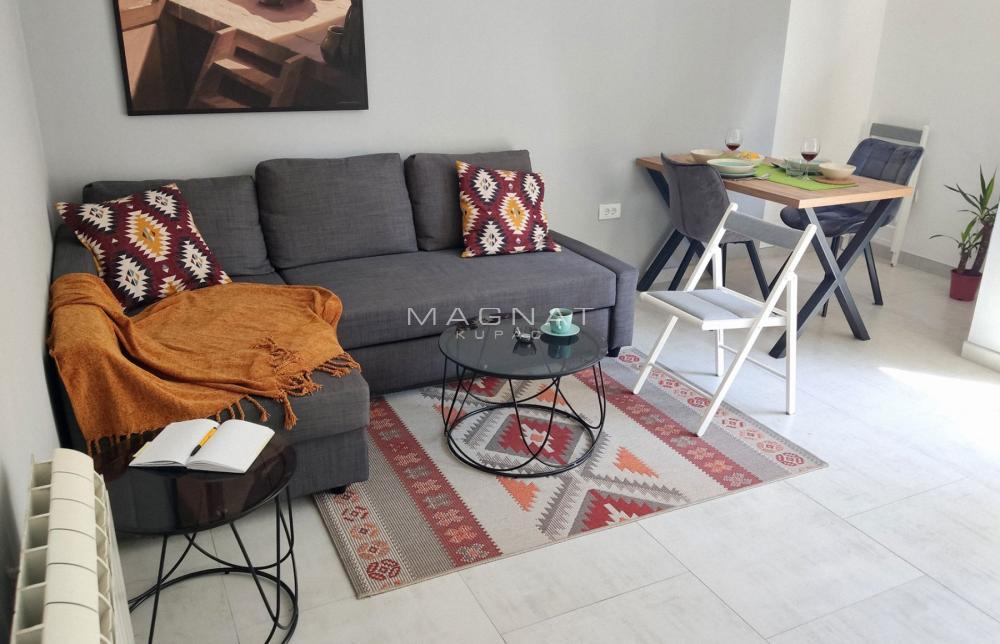 Stan na prodaju u Beogradu, Stari grad, dvosoban, 48m2, cena 330000 evra