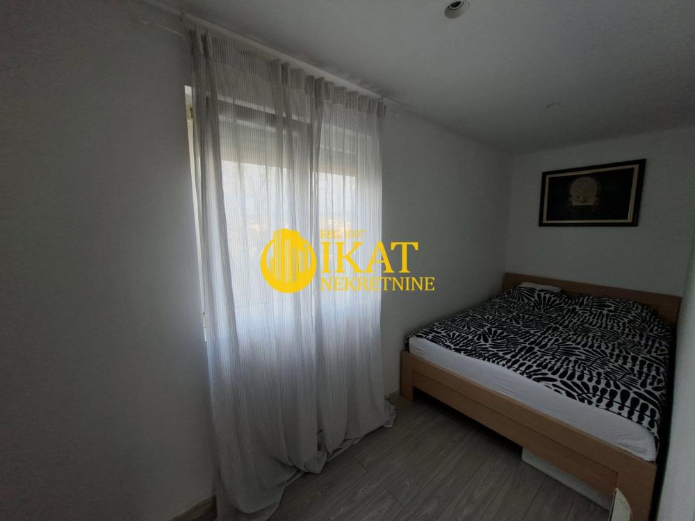 Stan na prodaju u Beogradu, Voždovac, trosoban, 90m2, cena 230000 evra