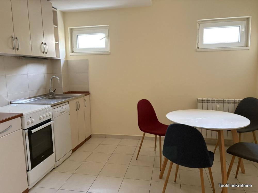 Stan na prodaju u Beogradu, Pašino brdo, dvosoban, 69m2, cena 230000 evra