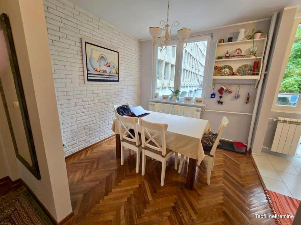 Stan na prodaju u Beogradu, Beograd (centar), trosoban, 81m2, cena 329000 evra