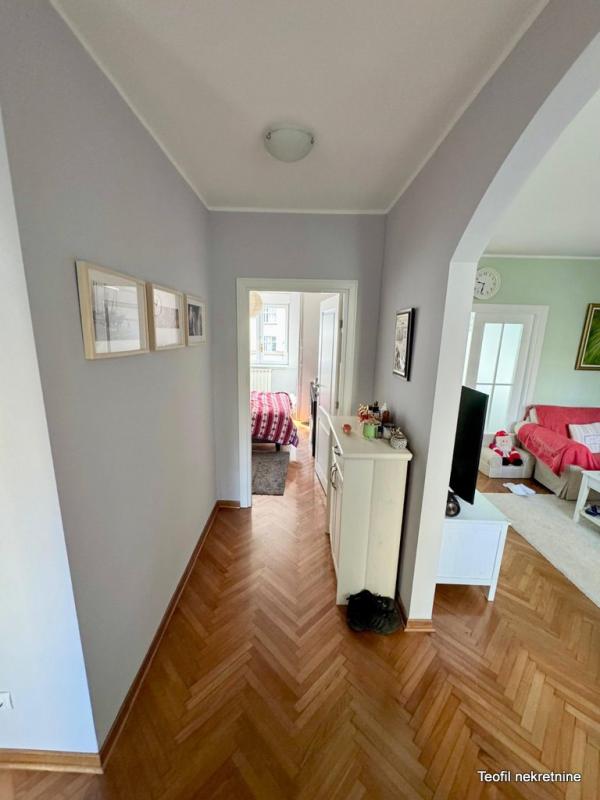 Stan na prodaju u Beogradu, Beograd (centar), trosoban, 81m2, cena 329000 evra