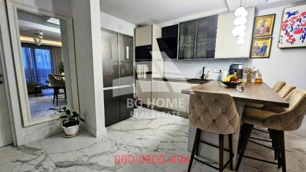 Stan na prodaju u Beogradu, Zemun, trosoban, 76m2, cena 228000 evra