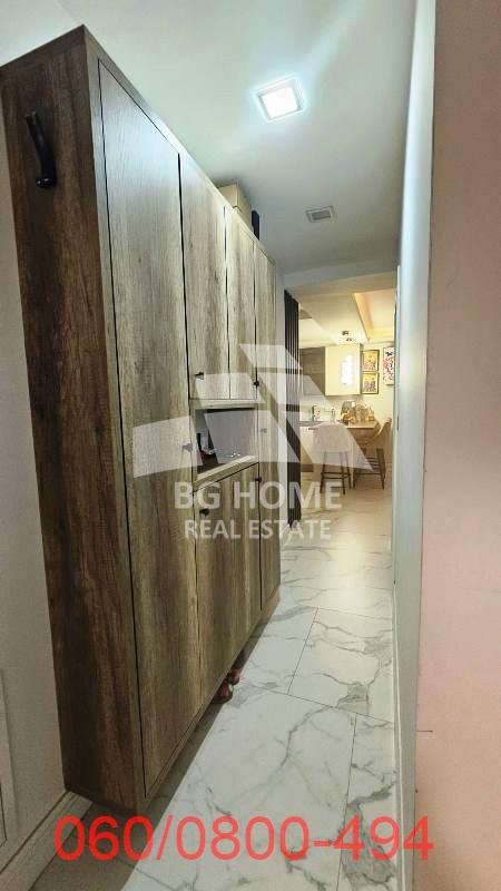 Stan na prodaju u Beogradu, Zemun, trosoban, 76m2, cena 228000 evra