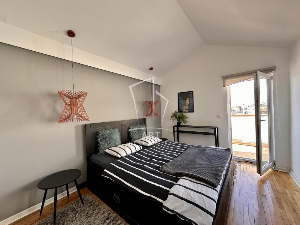 Stan na prodaju u Beogradu, Stari grad, 172m2, cena 565000 evra