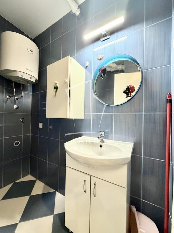 Stan na prodaju u Beogradu, Novi Beograd, jednosoban, 29m2, cena 123000 evra