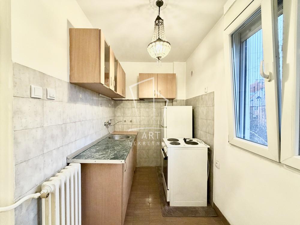 Stan na prodaju u Beogradu, Novi Beograd, jednosoban, 29m2, cena 123000 evra