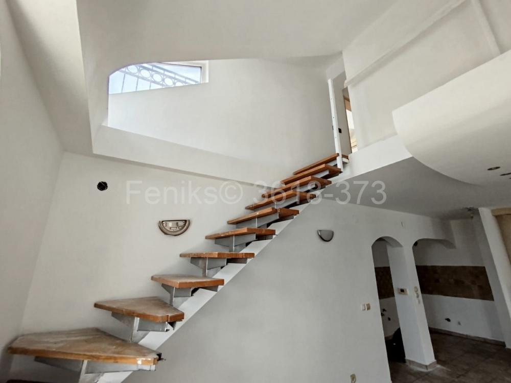 Stan na prodaju u Beogradu, Dedinje, cetvorosoban, 102m2, cena 229000 evra