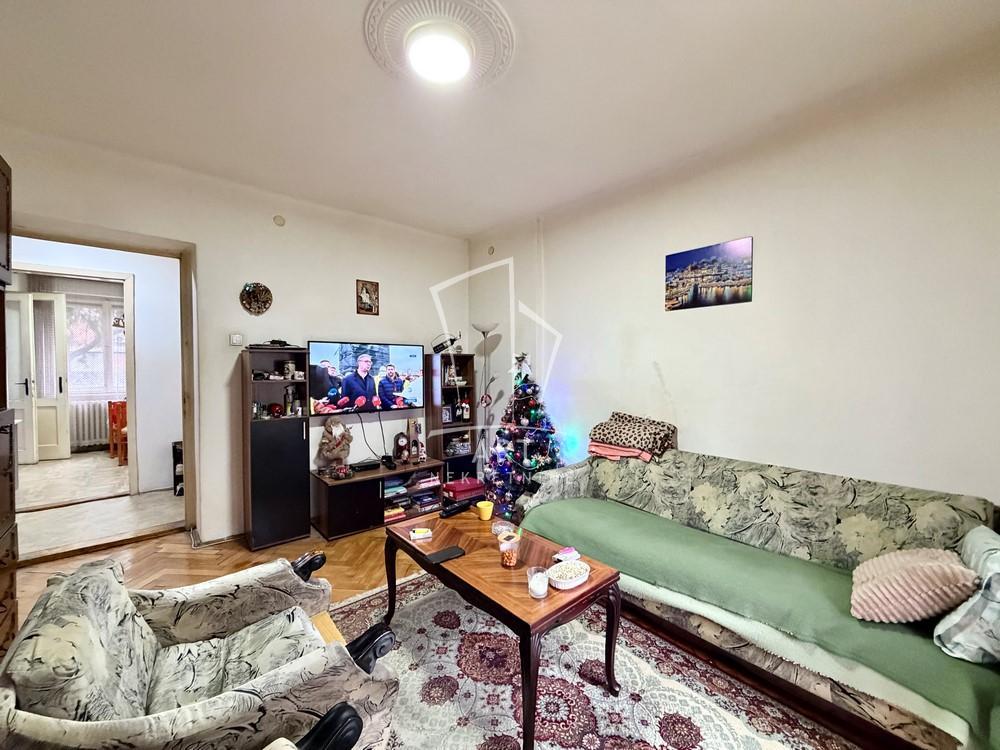 Stan na prodaju u Beogradu, Zemun, dvosoban, 61m2, cena 190000 evra