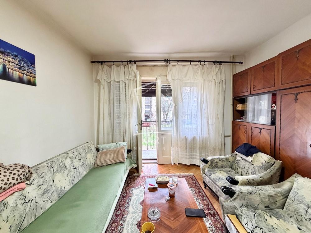 Stan na prodaju u Beogradu, Zemun, dvosoban, 61m2, cena 190000 evra