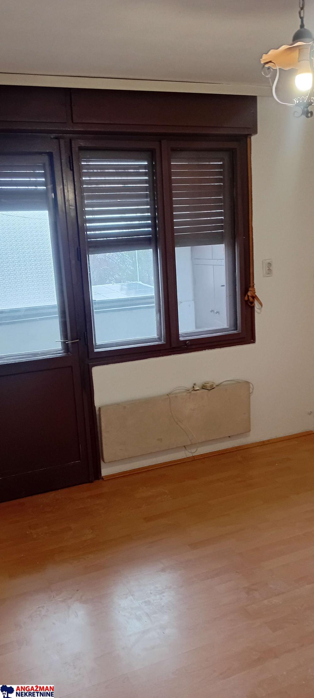 Stan na prodaju u Beogradu, Rakovica, jednosoban, 32m2, cena 79000 evra