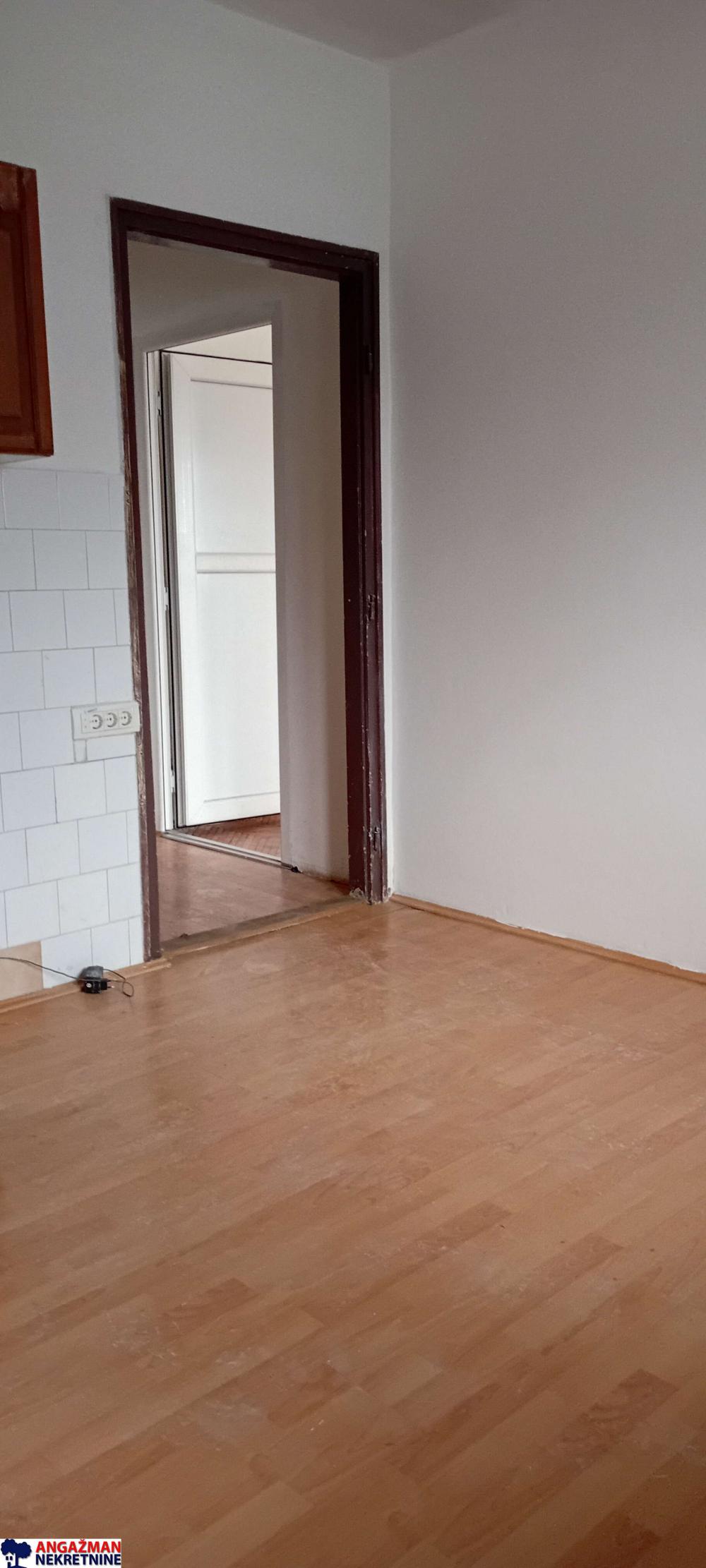 Stan na prodaju u Beogradu, Rakovica, jednosoban, 32m2, cena 79000 evra