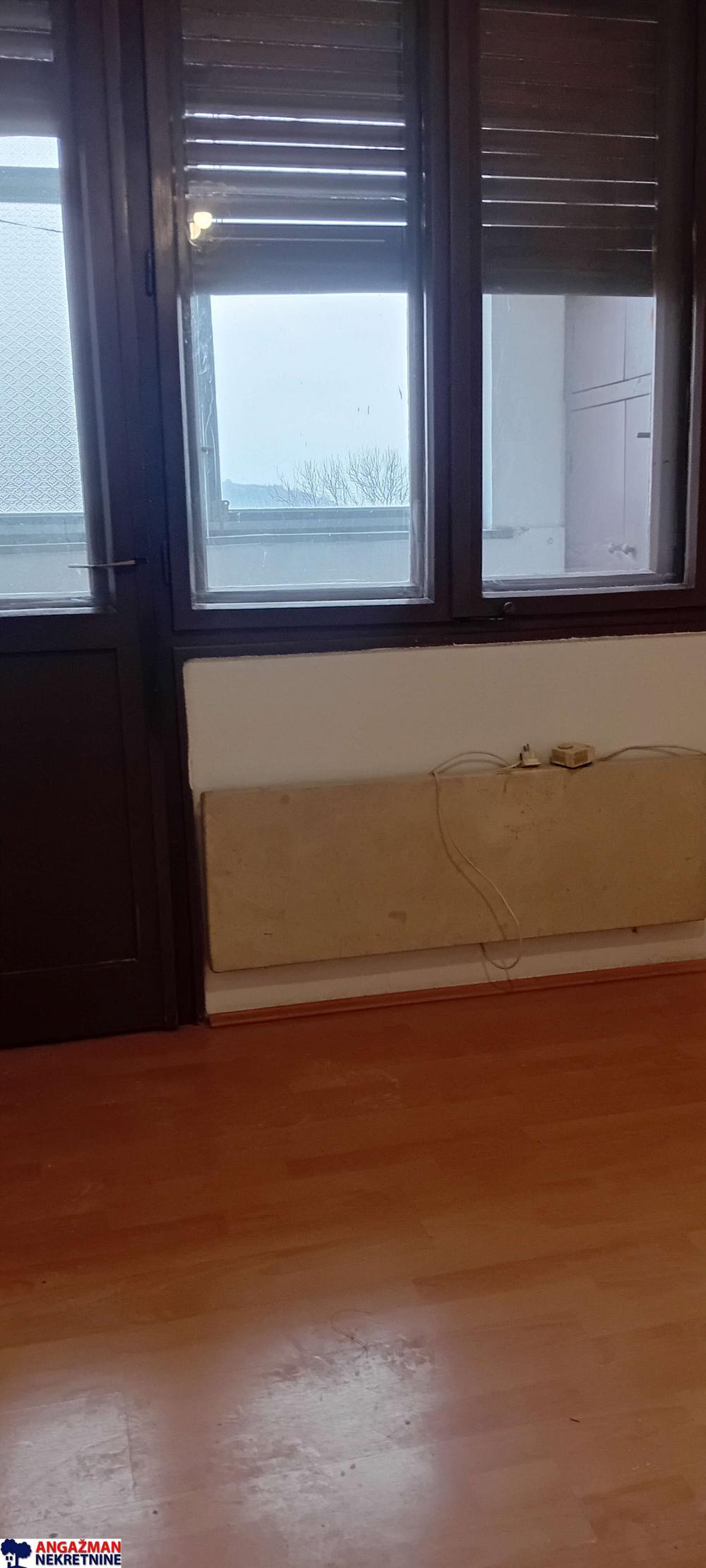 Stan na prodaju u Beogradu, Rakovica, jednosoban, 32m2, cena 79000 evra