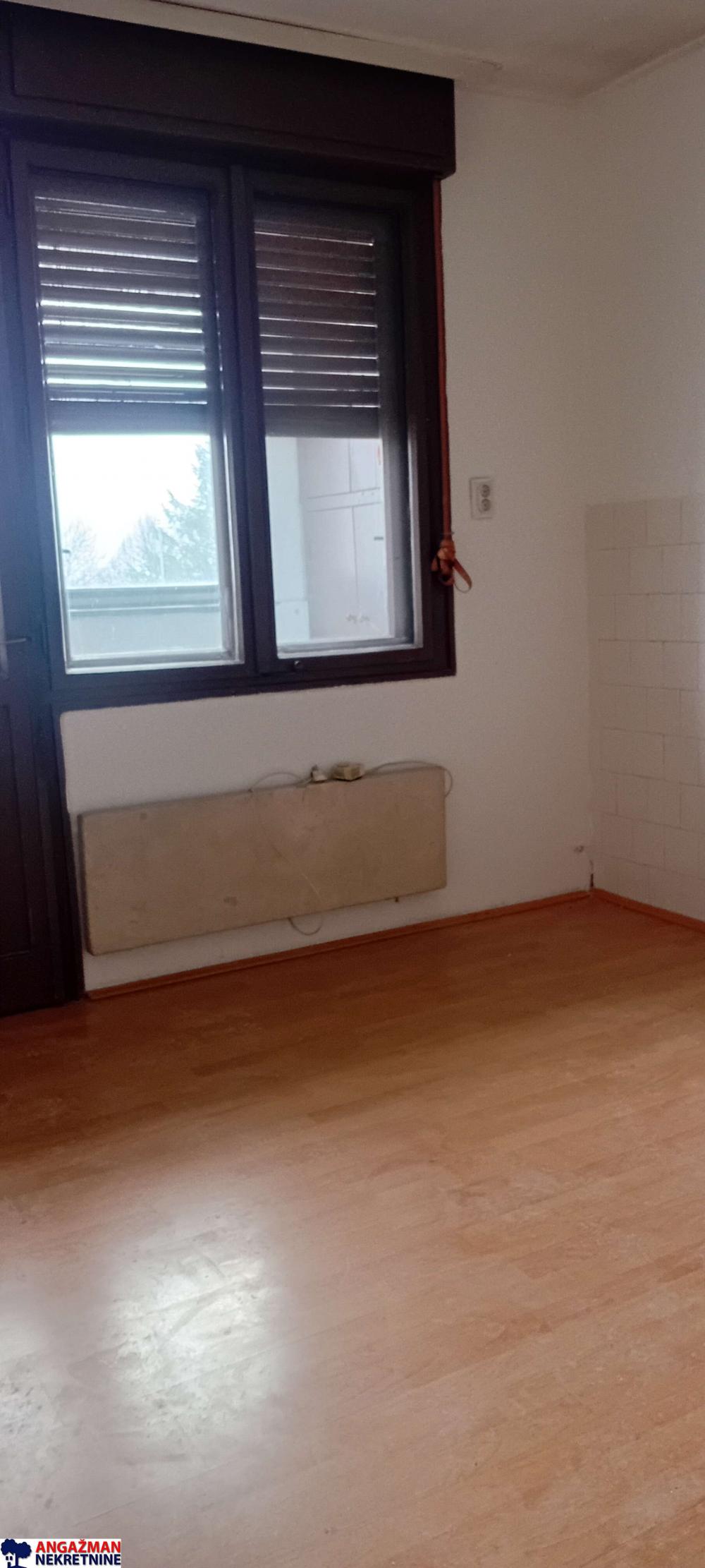 Stan na prodaju u Beogradu, Rakovica, jednosoban, 32m2, cena 79000 evra