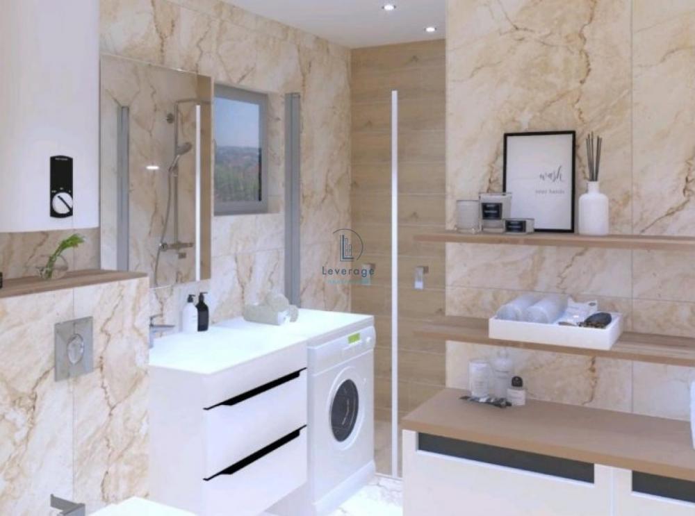 Stan na prodaju u Beogradu, Šumice, trosoban, 74m2, cena 205854 evra