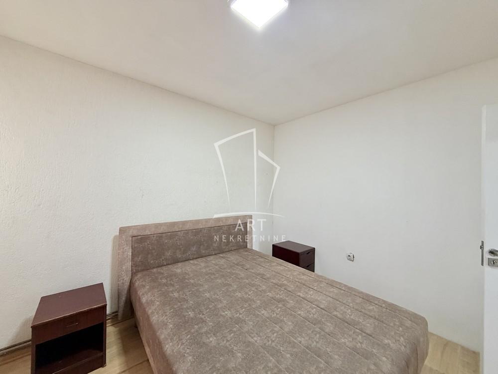 Stan na prodaju u Beogradu, Barajevo, trosoban, 73m2, cena 86000 evra