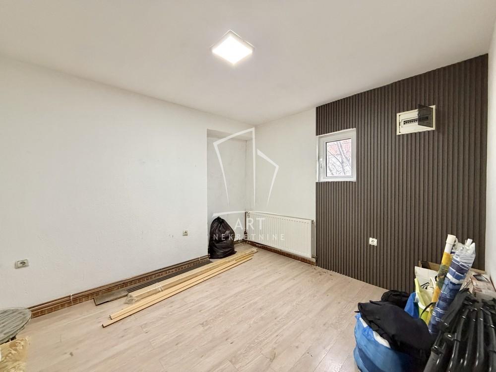 Stan na prodaju u Beogradu, Barajevo, trosoban, 73m2, cena 86000 evra