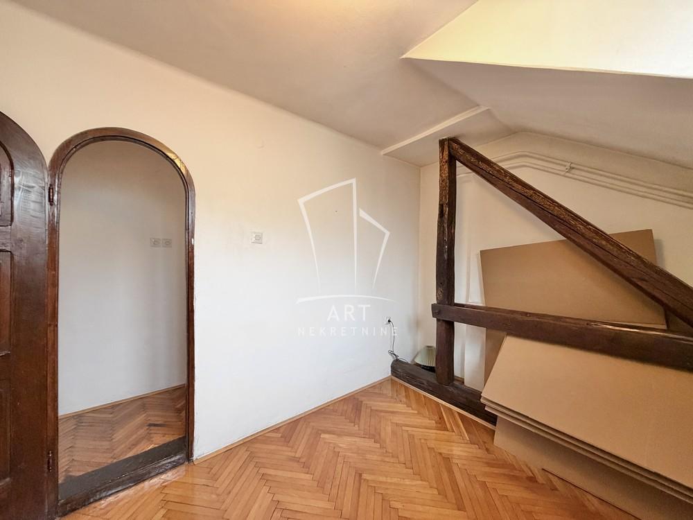 Stan na prodaju u Beogradu, Vračar, cetvorosoban, 114m2, cena 420000 evra