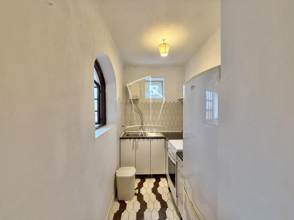 Stan na prodaju u Beogradu, Vračar, cetvorosoban, 114m2, cena 420000 evra