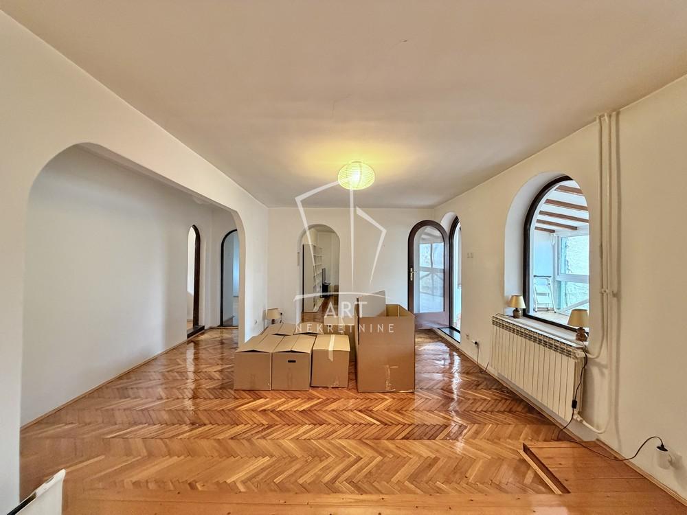 Stan na prodaju u Beogradu, Vračar, cetvorosoban, 114m2, cena 420000 evra