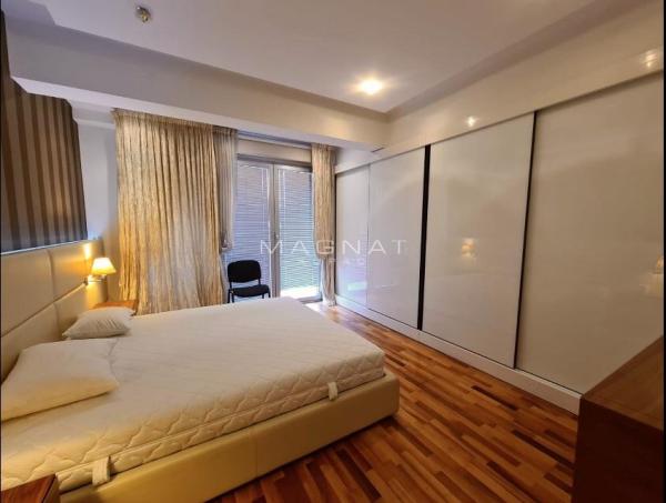 Stan na prodaju u Beogradu, Vračar, troiposoban, 74m2, cena 269000 evra