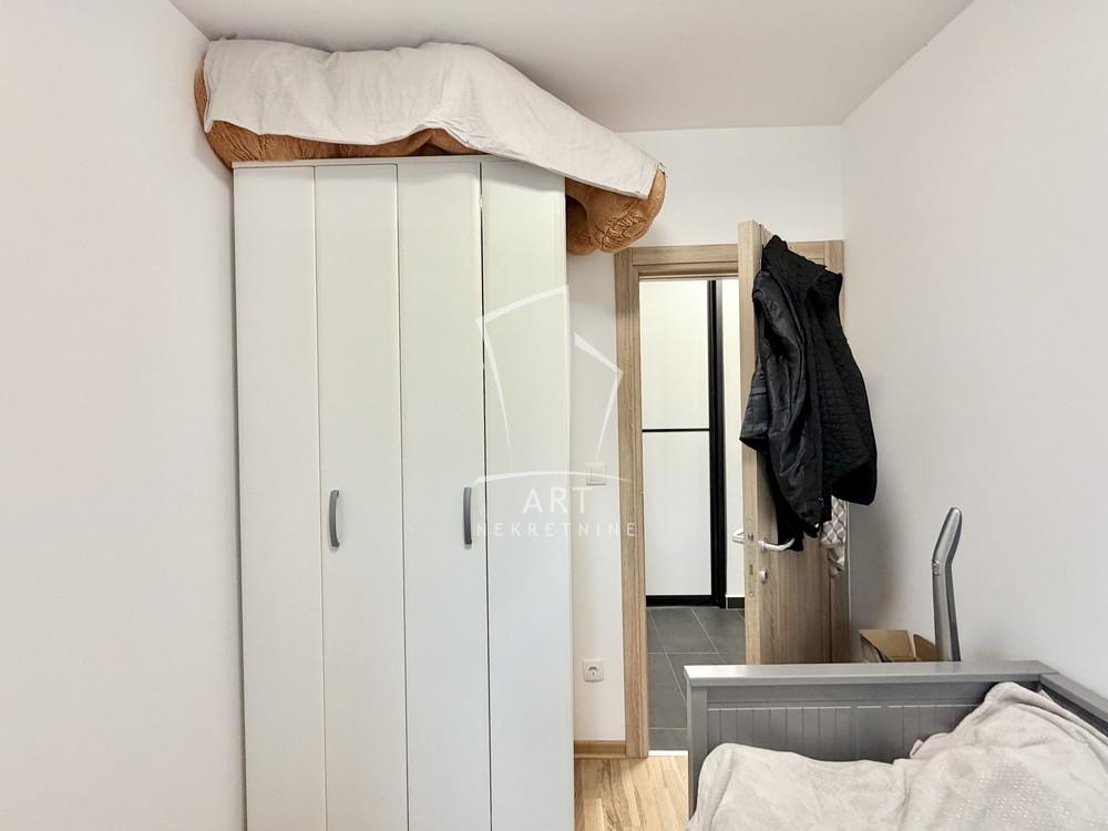 Stan na prodaju u Beogradu, Višnjička banja, dvoiposoban, 49m2, cena 140000 evra