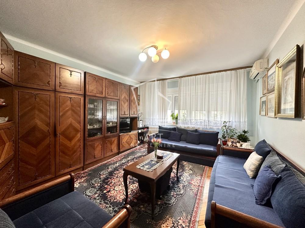 Stan na prodaju u Beogradu, Novi Beograd, dvosoban, 53m2, cena 162800 evra