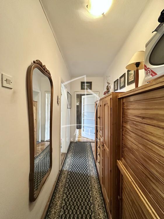 Stan na prodaju u Beogradu, Novi Beograd, dvosoban, 53m2, cena 162800 evra