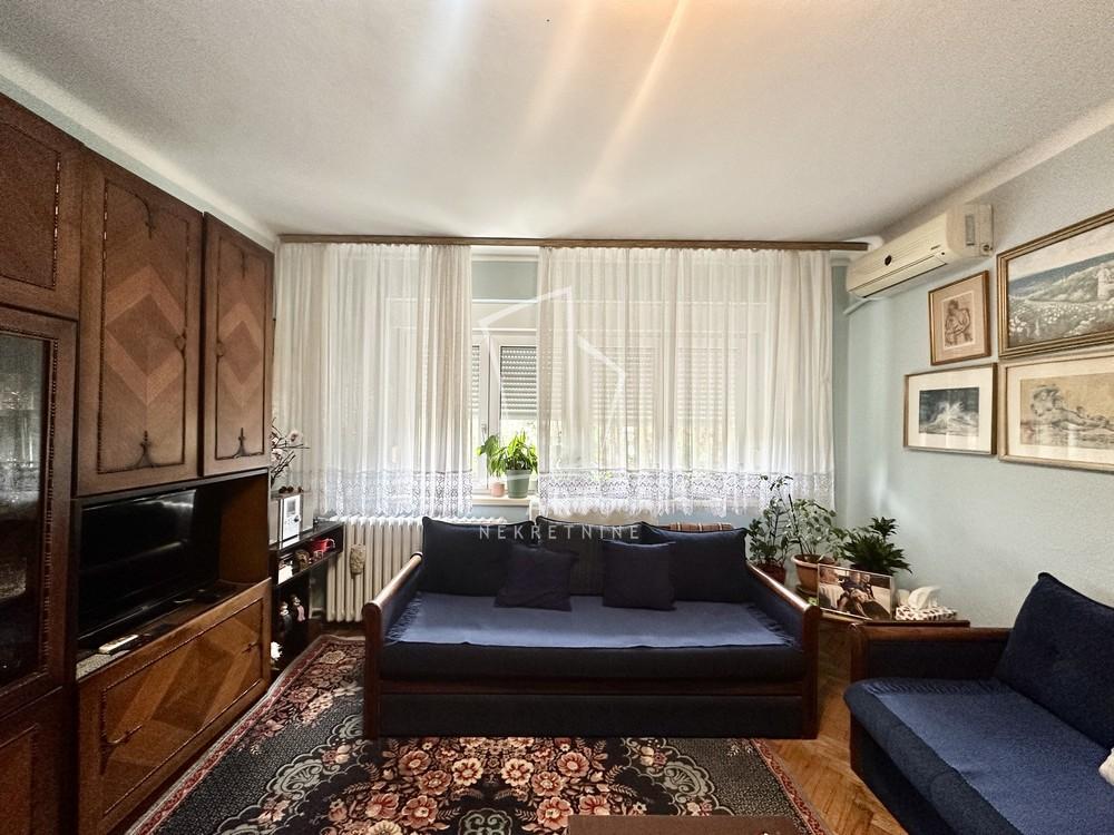 Stan na prodaju u Beogradu, Novi Beograd, dvosoban, 53m2, cena 162800 evra