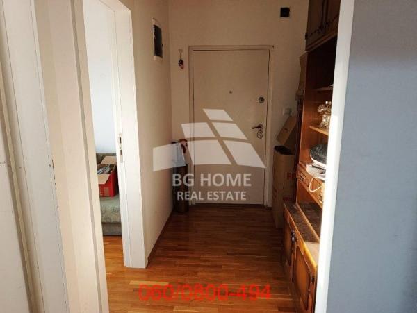 Stan na prodaju u Beogradu, Borča, dvoiposoban, 56m2, cena 115000 evra