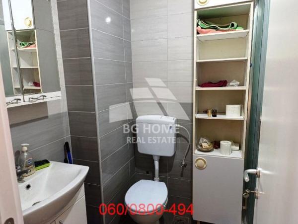 Stan na prodaju u Beogradu, Borča, dvoiposoban, 56m2, cena 115000 evra