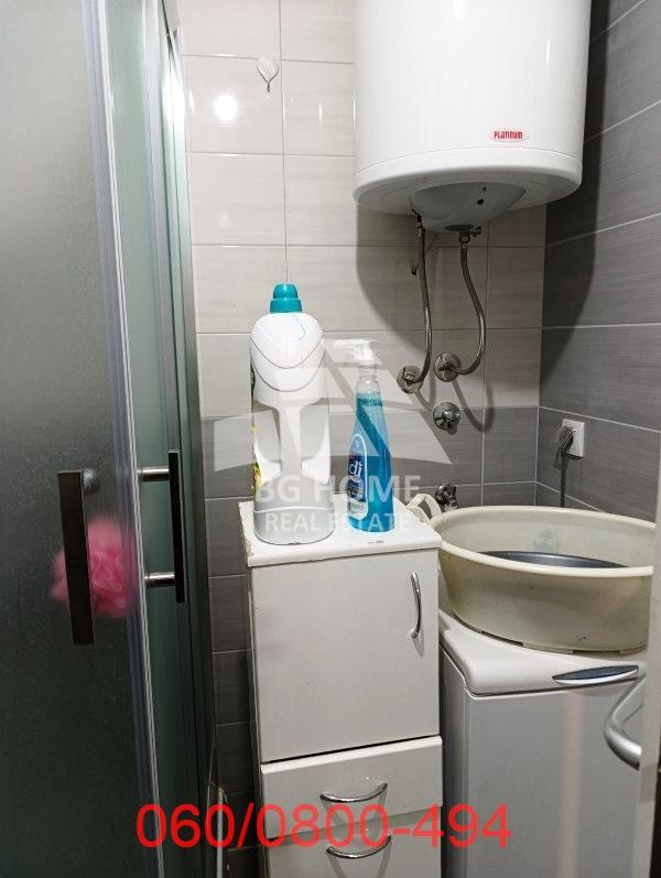 Stan na prodaju u Beogradu, Borča, dvoiposoban, 56m2, cena 115000 evra