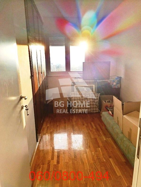 Stan na prodaju u Beogradu, Borča, dvoiposoban, 56m2, cena 115000 evra