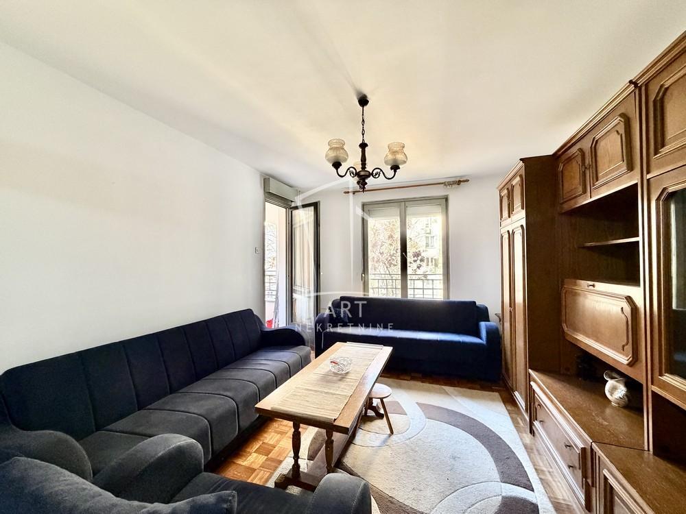 Stan na prodaju u Beogradu, Zemun, dvosoban, 51m2, cena 190000 evra