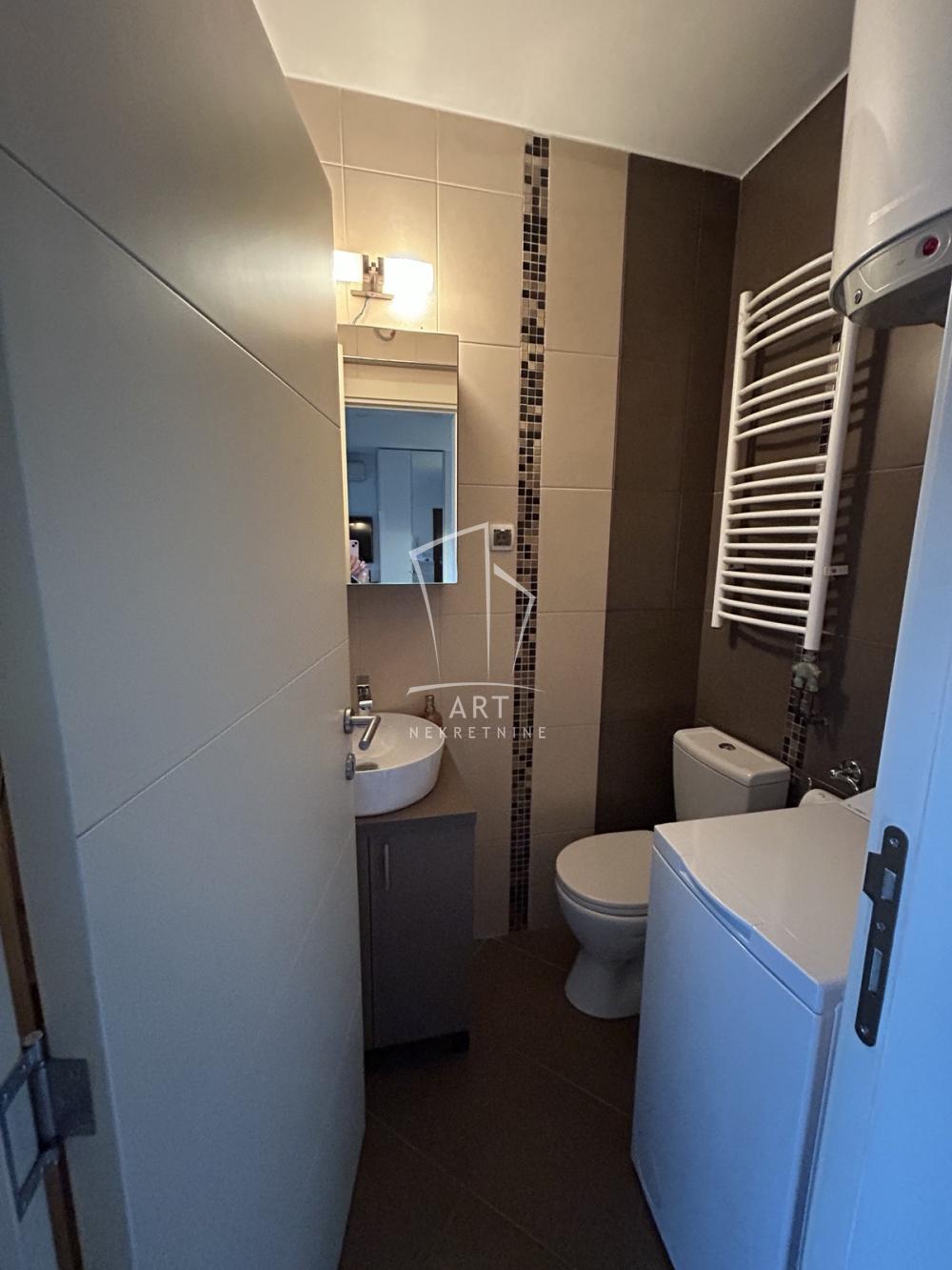 Stan na prodaju u Beogradu, Pašino brdo, 22m2, cena 109000 evra