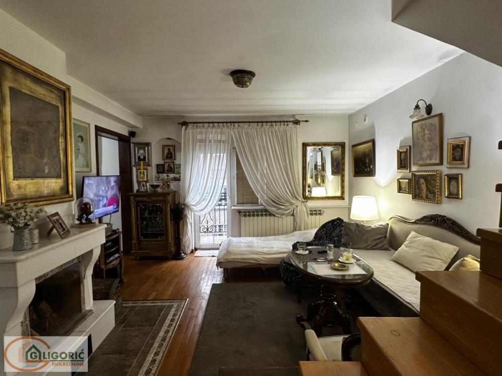 Stan na prodaju u Beogradu, Stari grad, cetvorosoban, 110m2, cena 548900 evra