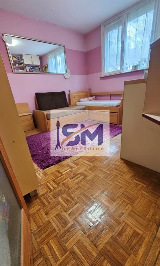 Stan na prodaju u Beogradu, Petlovo brdo, dvosoban, 48m2, cena 110000 evra