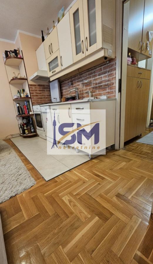 Stan na prodaju u Beogradu, Petlovo brdo, dvosoban, 48m2, cena 110000 evra