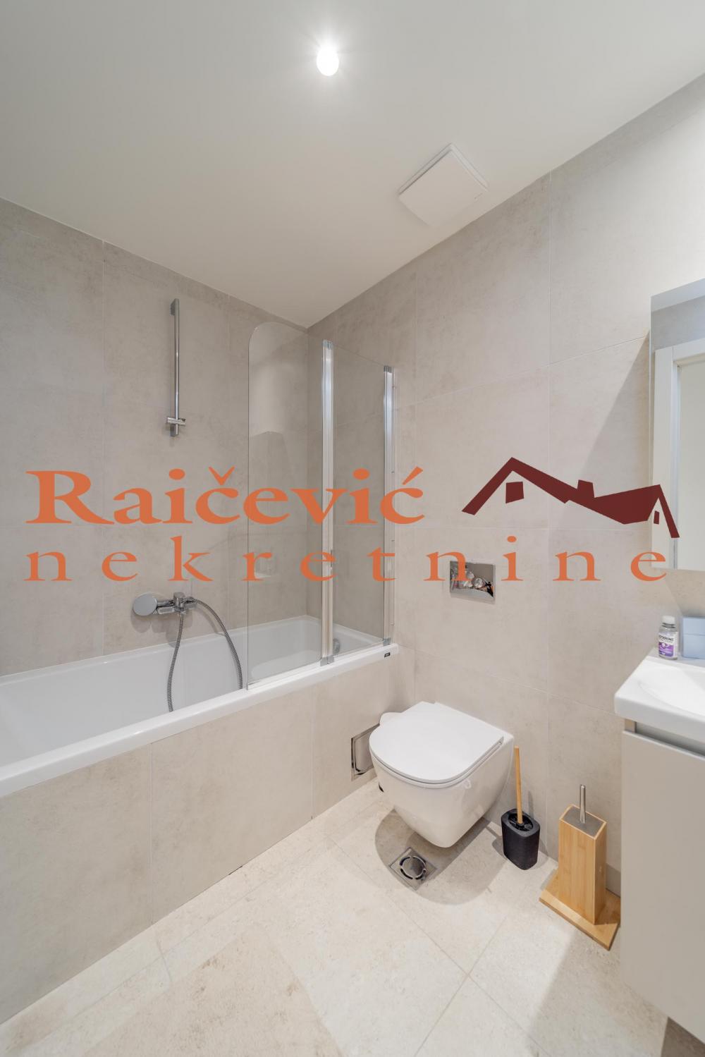 Stan na prodaju u Beogradu, Beograd na vodi, cetvorosoban, 110m2, cena 498000 evra