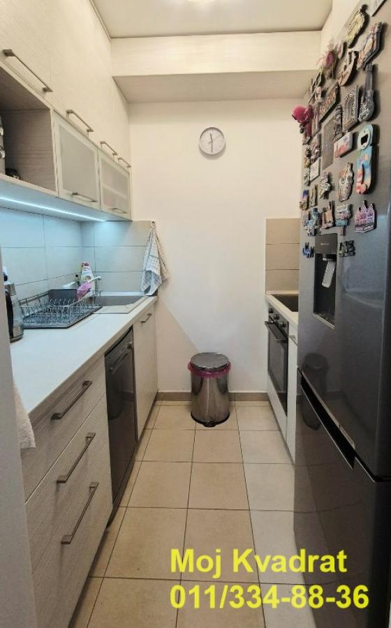 Stan na prodaju u Beogradu, Pašino brdo, trosoban, 61m2, cena 230000 evra