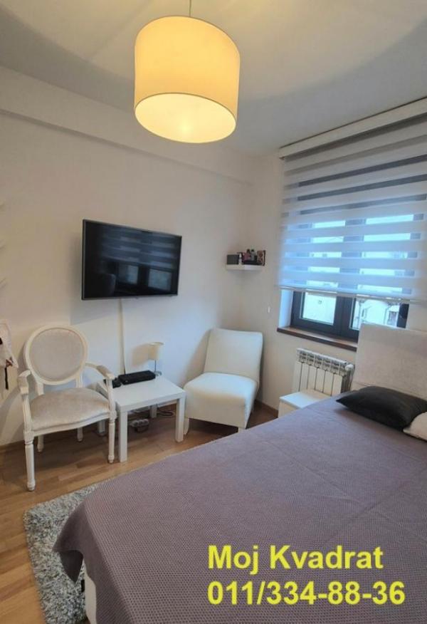 Stan na prodaju u Beogradu, Pašino brdo, trosoban, 61m2, cena 230000 evra