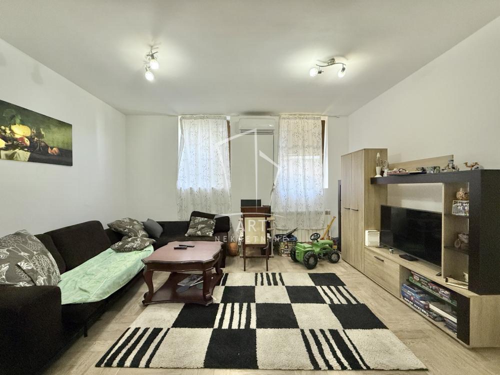 Glavna slika oglasa 270434