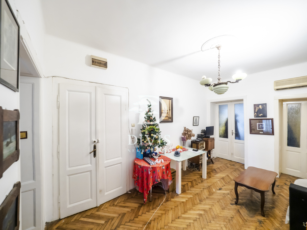 Stan na prodaju u Beogradu, Stari grad, 104m2, cena 380000 evra