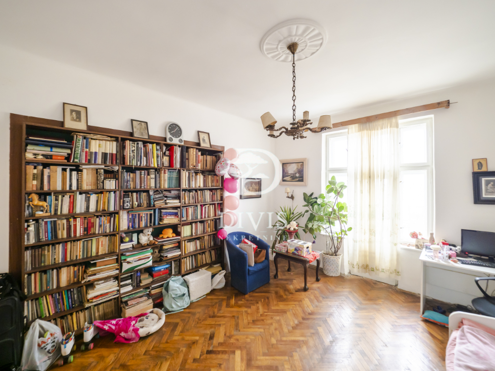 Stan na prodaju u Beogradu, Stari grad, 104m2, cena 380000 evra