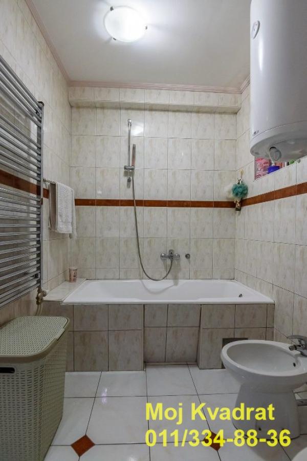 Stan na prodaju u Beogradu, Gundulićev venac, cetvorosoban, 104m2, cena 450000 evra