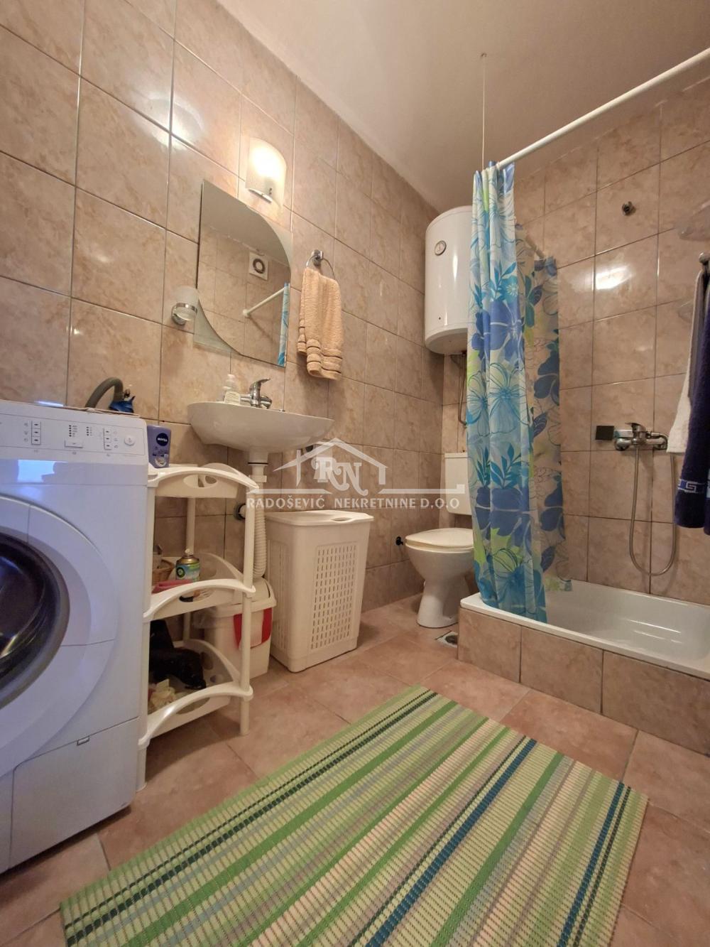 Stan na prodaju u Beogradu, Borča, 25m2, cena 44000 evra