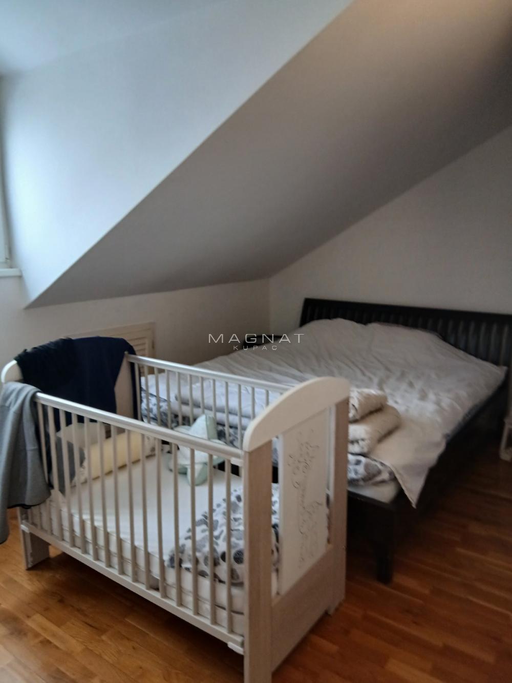 Stan na prodaju u Beogradu, Vračar, cetvorosoban, 120m2, cena 350000 evra