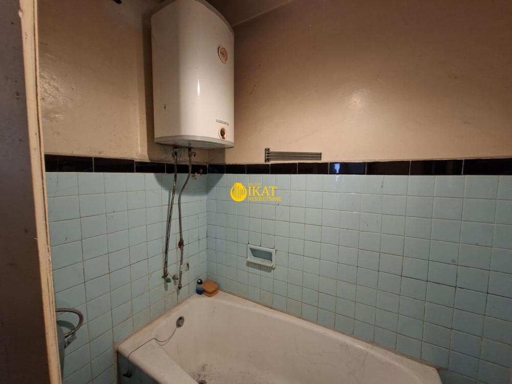 Stan na prodaju u Beogradu, Zvezdara, jednosoban, 43m2, cena 62000 evra