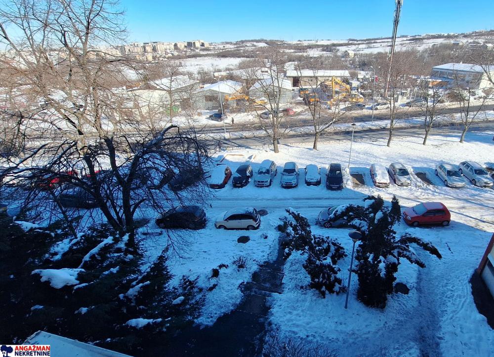 Stan na prodaju u Beogradu, Kumodraž, dvoiposoban, 59m2, cena 165000 evra