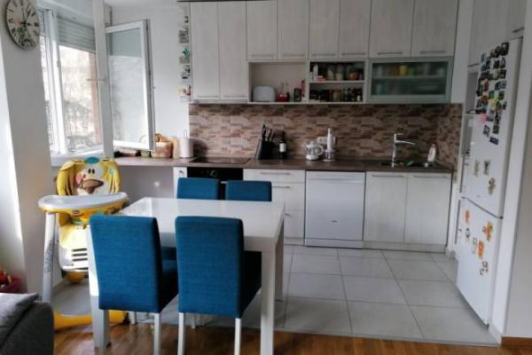 Stan na prodaju u Beogradu, Novi Beograd,Novi Beograd blok 31 (Merkator), dvosoban, 60m2, cena 250000 evra